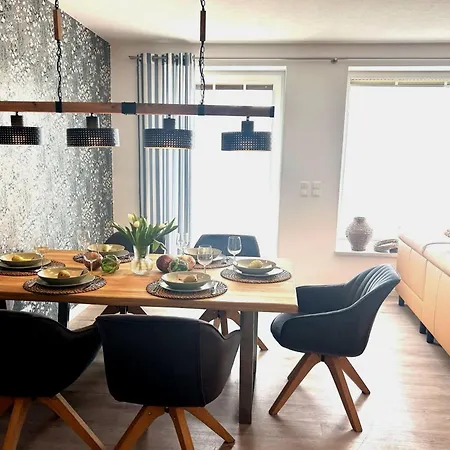 Doppelhaus - 4 Schlafzimmer Für Familien&freunde Jesendorf