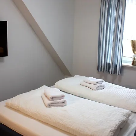 Doppelhaus - 4 Schlafzimmer Fuer Familien & Freunde Holiday home *