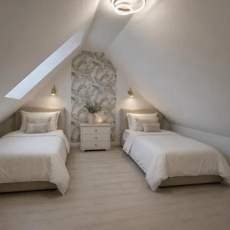 Ferienhaus Doppelhaus - 4 Schlafzimmer Für Familien&freunde